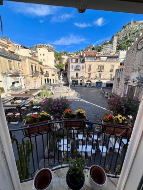 Duomo Square Apartment